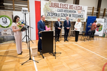jub80_077