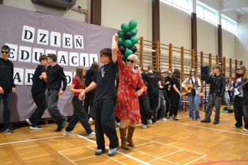 den28