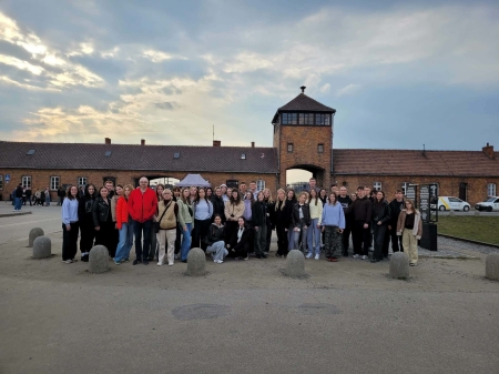 Ostatni wyjazd maturzystów.